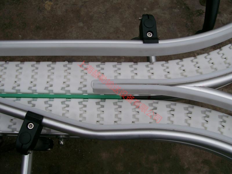 擋板板式輸送機(jī)、不銹鋼面板輸送機(jī)、提升板鏈輸送機(jī)